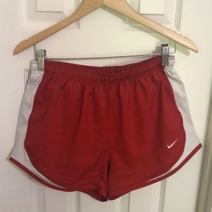 ♥️Nike red dry fit tempo shorts